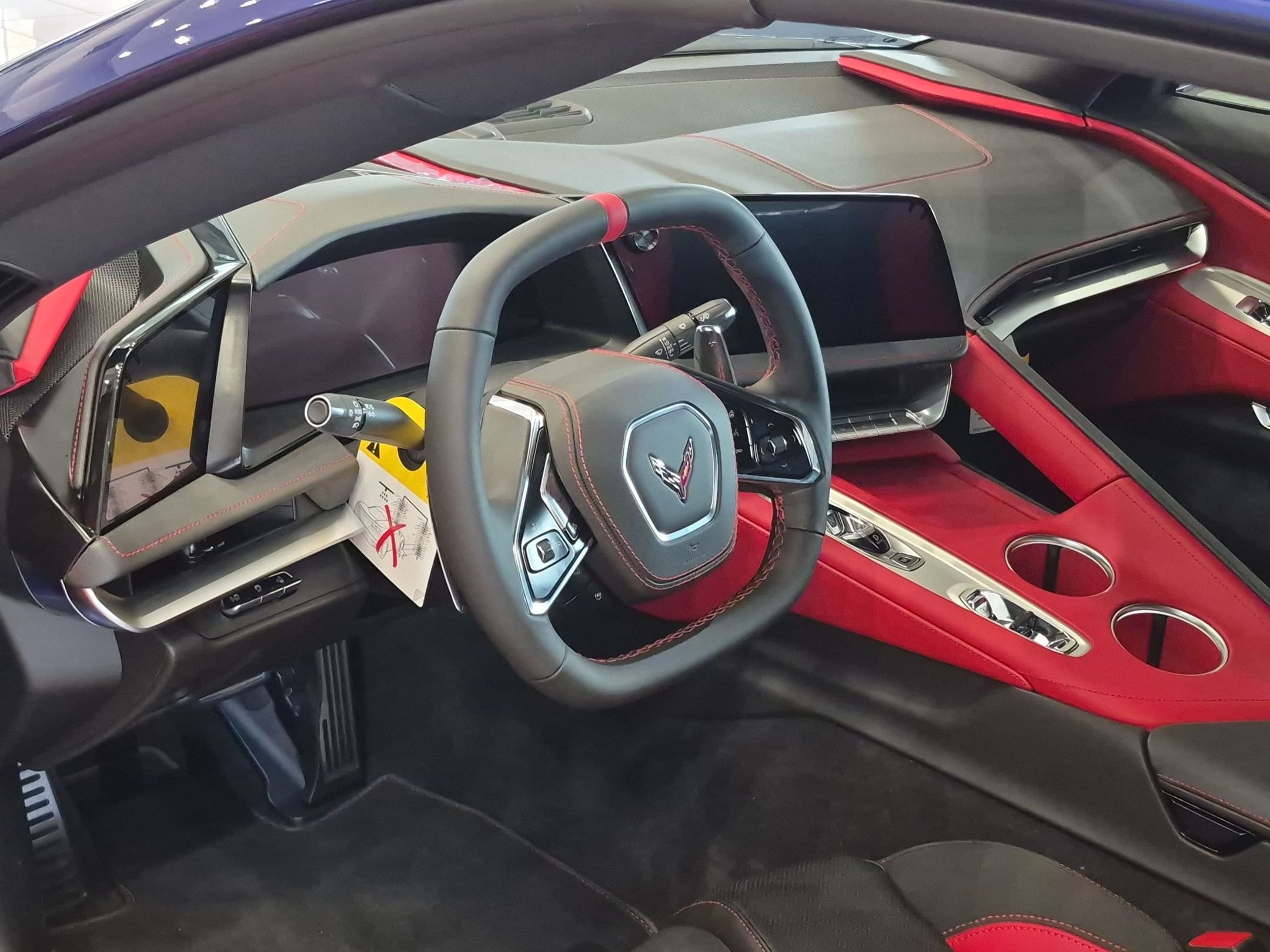 New 2027 Chevrolet Corvette Stingray Coupe w/ 2LT RWD image 8