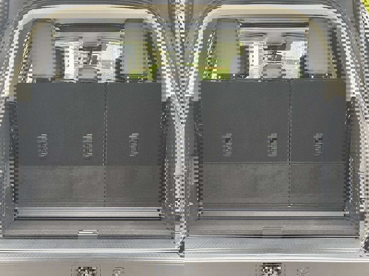 New 2026 Ford Expedition Active image 21