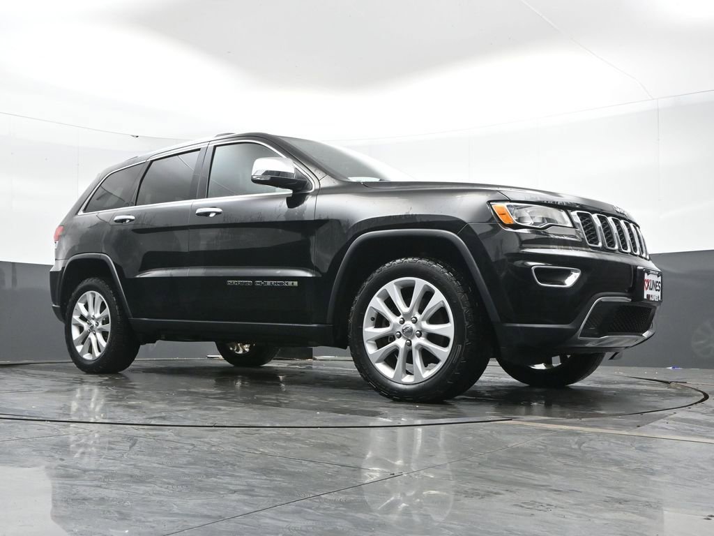 Used 2017 Jeep Grand Cherokee Limited image 47