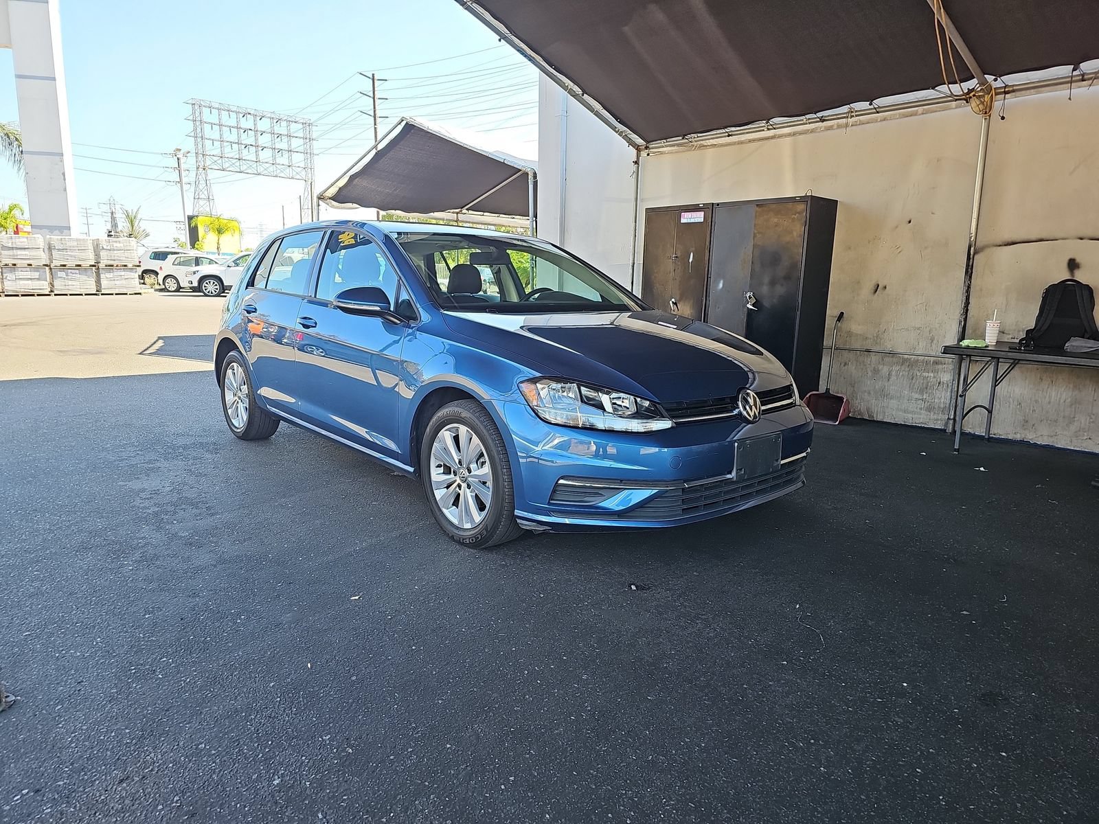 Used 2021 Volkswagen Golf 4-Door FWD image 3