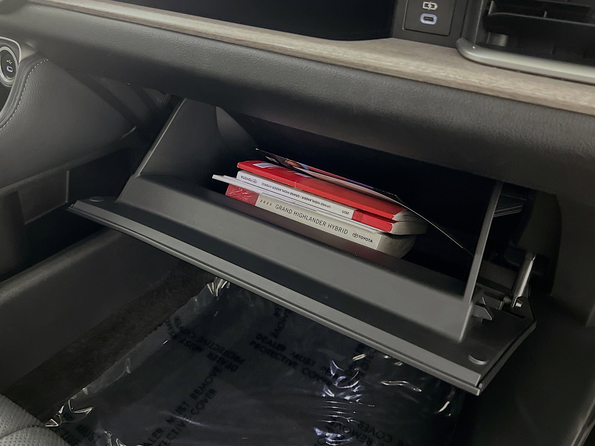 Used 2025 Toyota Grand Highlander AWD Hybrid image 35