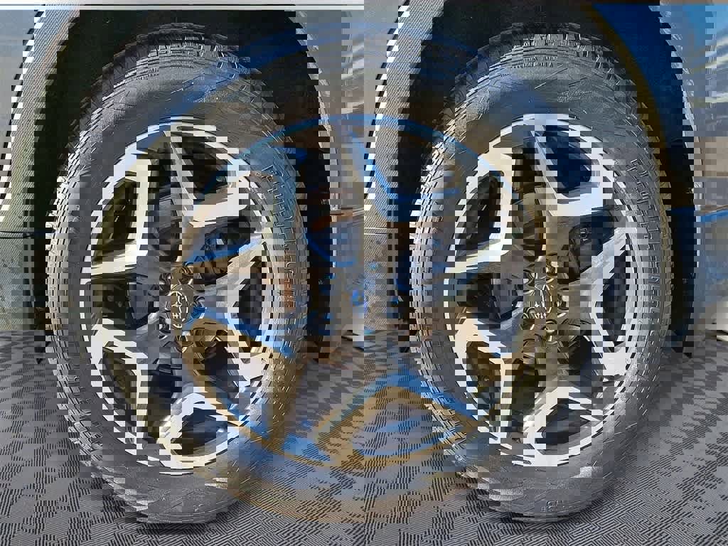 Used 2020 Subaru Crosstrek 2.0i Limited w/ Moonroof Package w/Navigation image 8