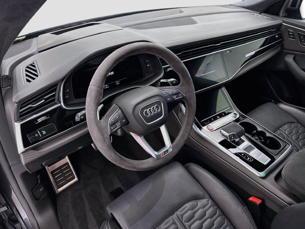 Used 2025 Audi RS Q8 performance AWD/4WD image 9