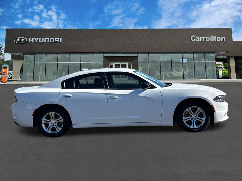 Used 2023 Dodge Charger SXT image 4