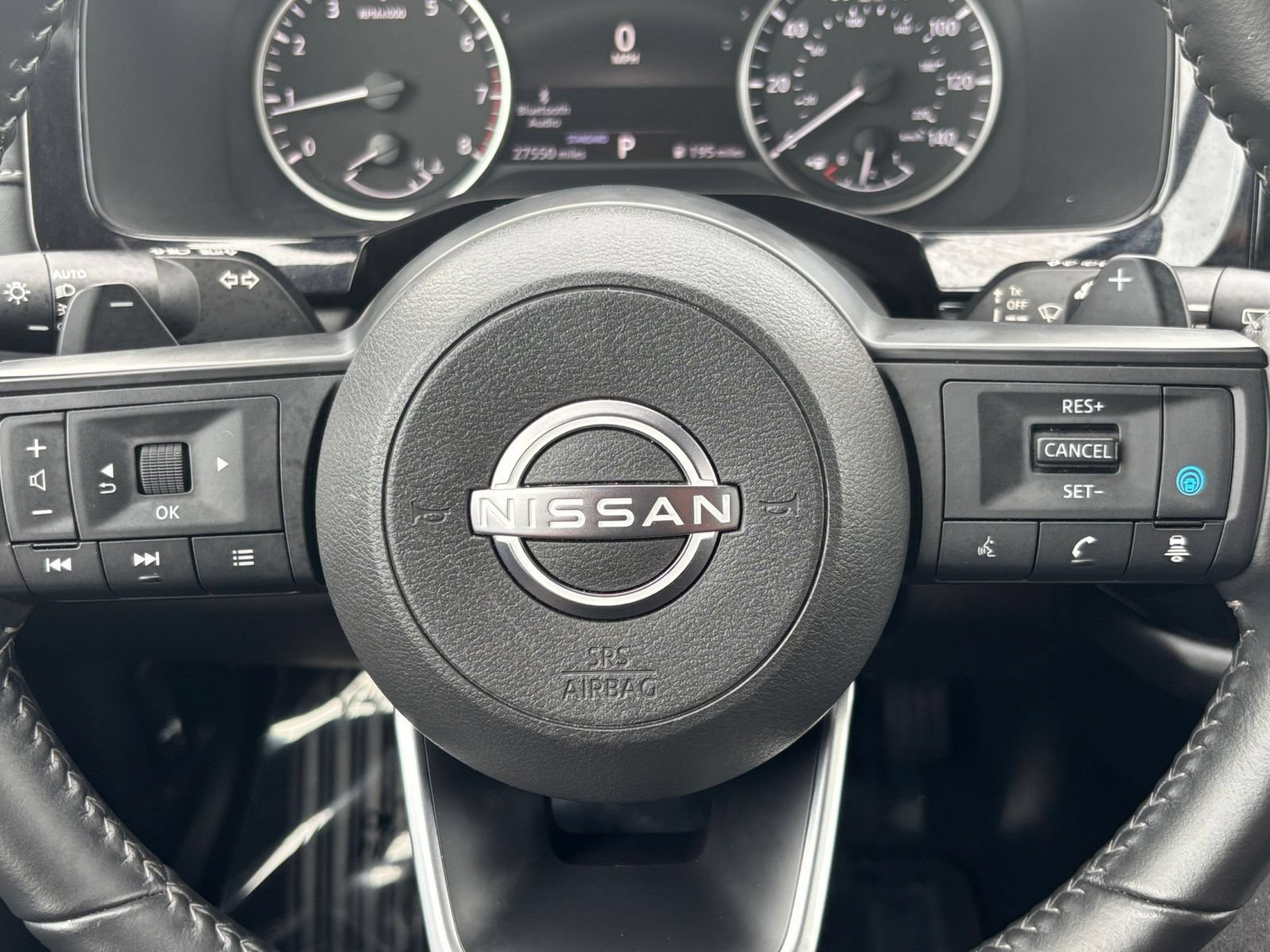 Used 2025 Nissan Pathfinder SV FWD image 23