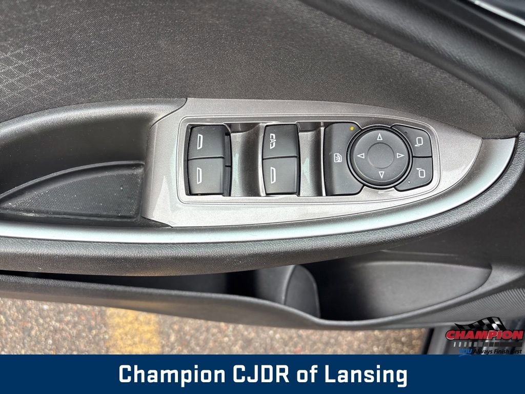 Used 2023 Chevrolet Malibu LT image 21