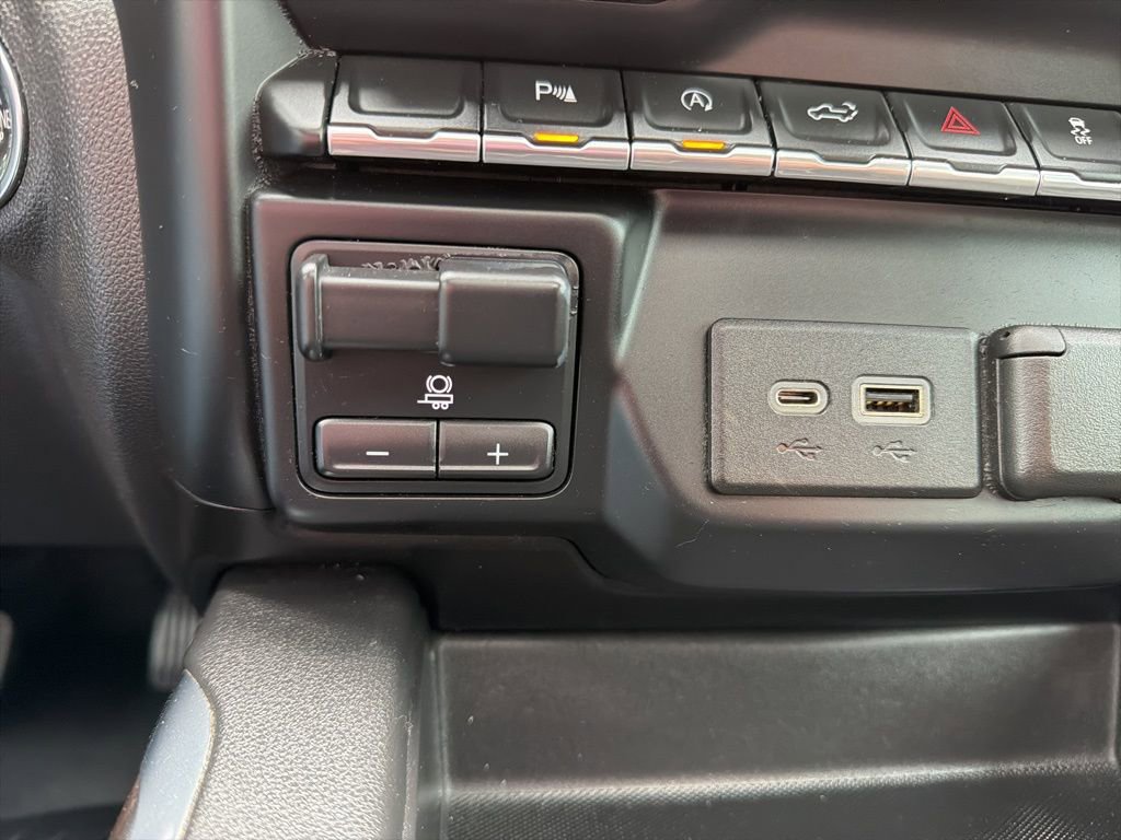 Used 2019 GMC Sierra 1500 SLT AWD/4WD image 41
