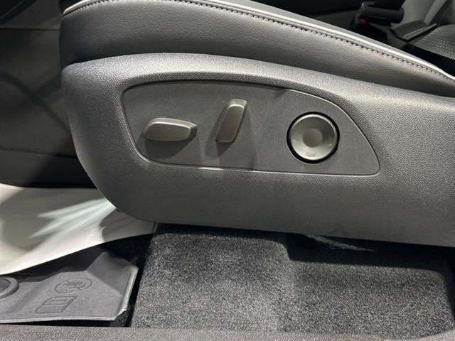 New 2026 Buick Enclave Preferred w/ LPO, Floor Liner Package image 18