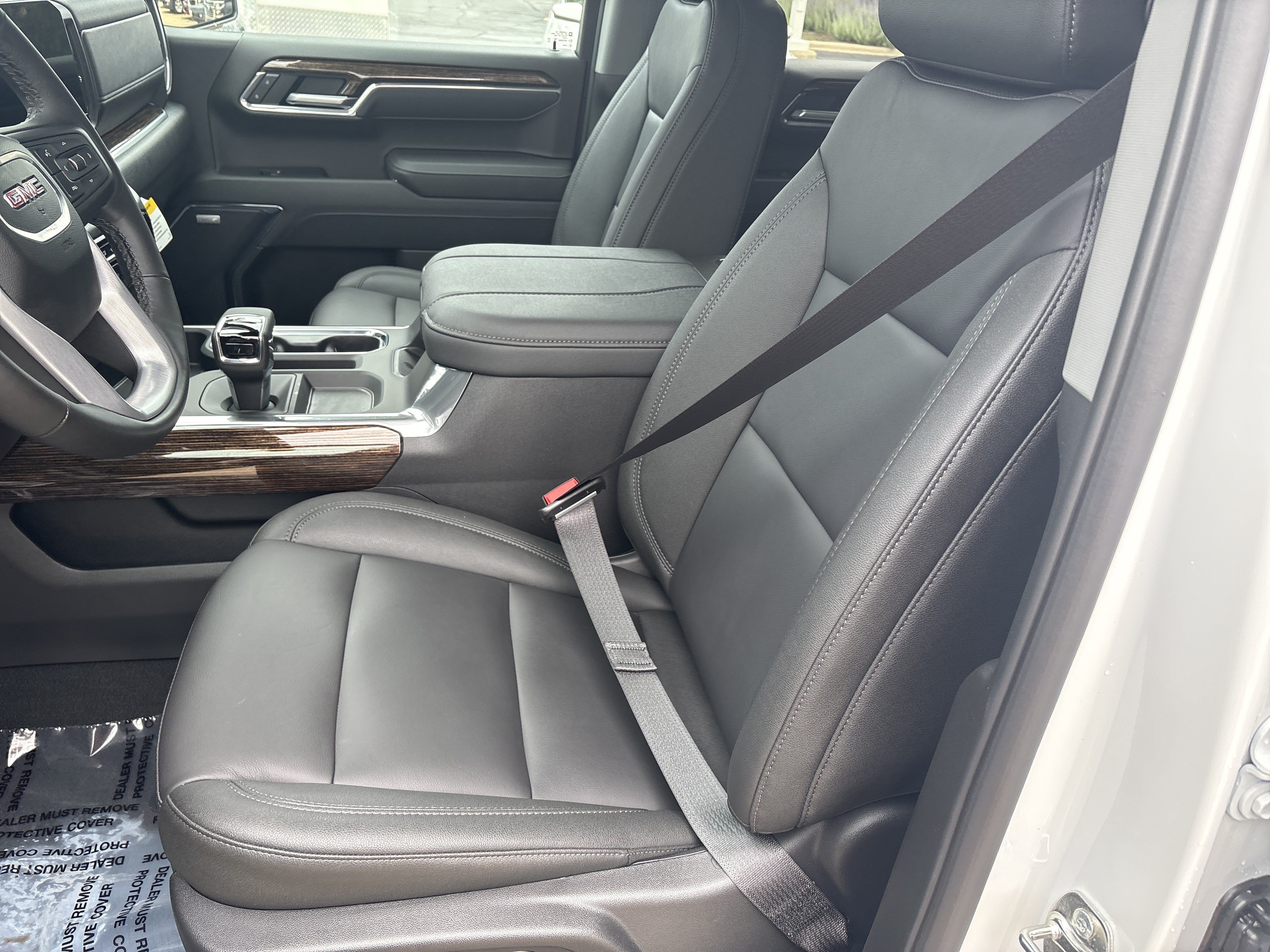 New 2026 GMC Sierra 1500 Elevation w/ Elevation Premium Package AWD/4WD image 12