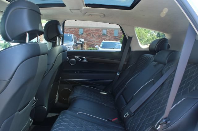 Used 2022 Genesis GV80 3.5T w/ Prestige Package 07 AWD/4WD image 32