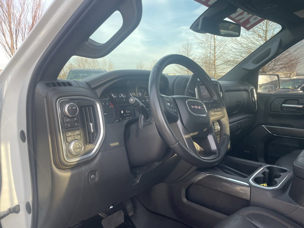 Used 2022 GMC Sierra 1500 AT4 w/ AT4 Premium Package image 10