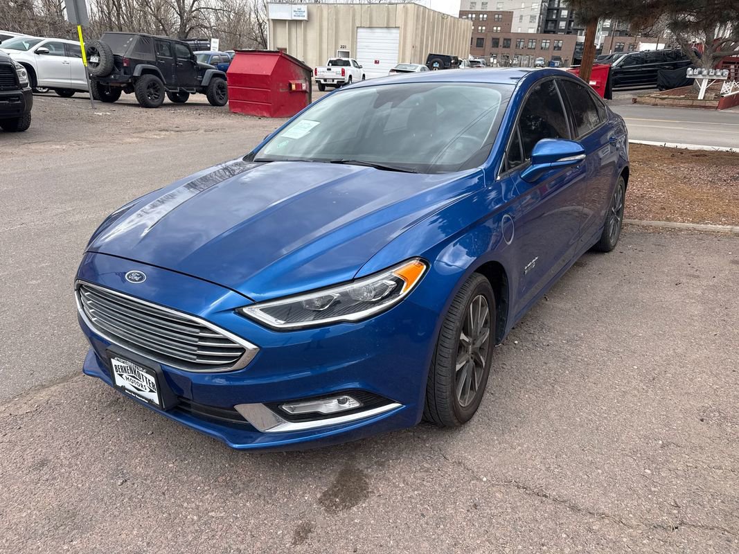 Used 2017 Ford Fusion Energi Titanium FWD image 3