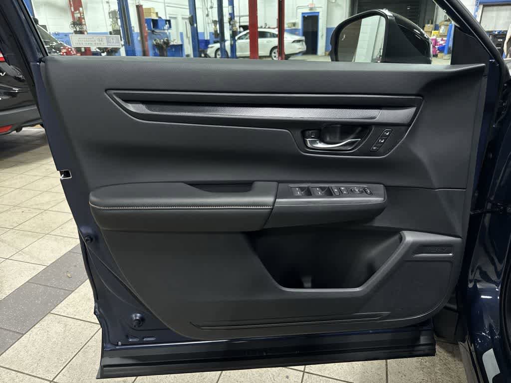 Used 2025 Honda CR-V Sport-L image 31