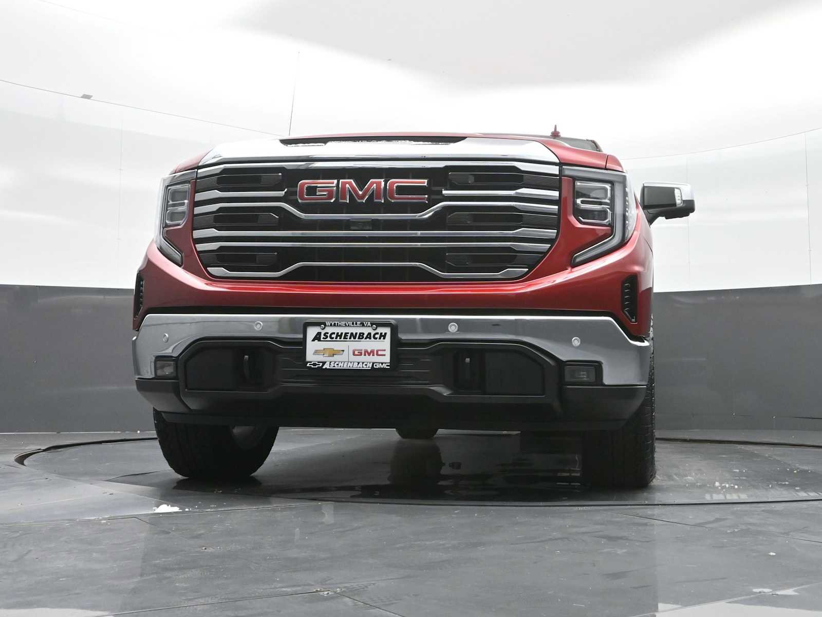 Used 2026 GMC Sierra 1500 SLT w/ SLT Premium Plus Package image 25