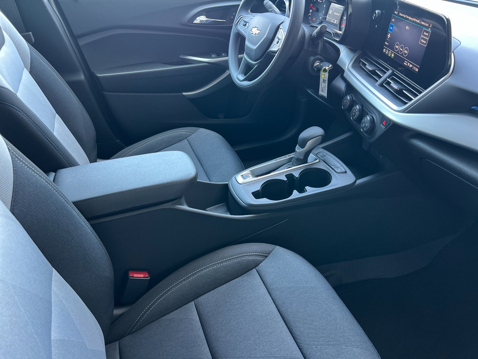 New 2026 Chevrolet Trax LS w/ Driver Confidence Package FWD image 16