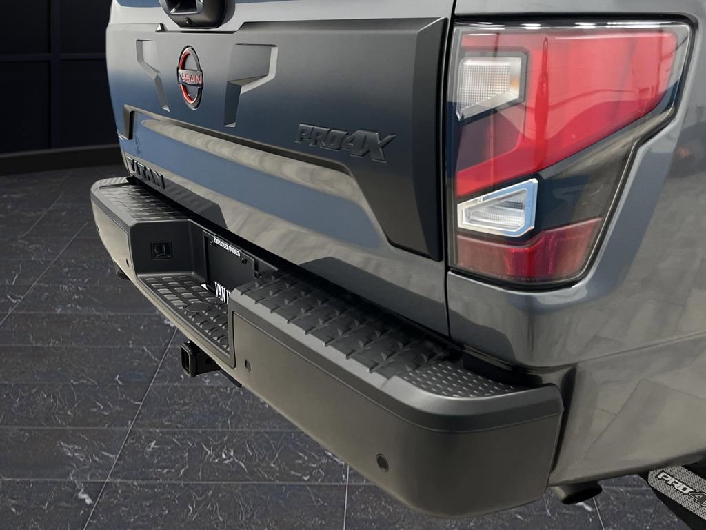 Used 2024 Nissan Titan PRO-4X w/ Pro-4x Utility Package image 32
