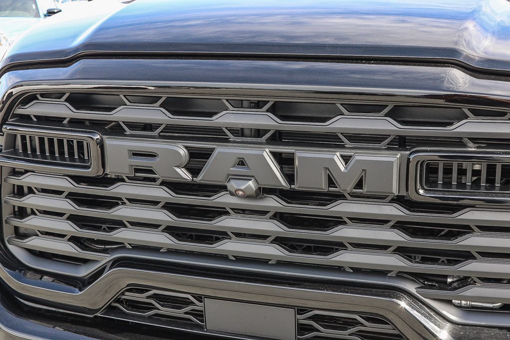New 2026 RAM 3500 Big Horn AWD/4WD image 6