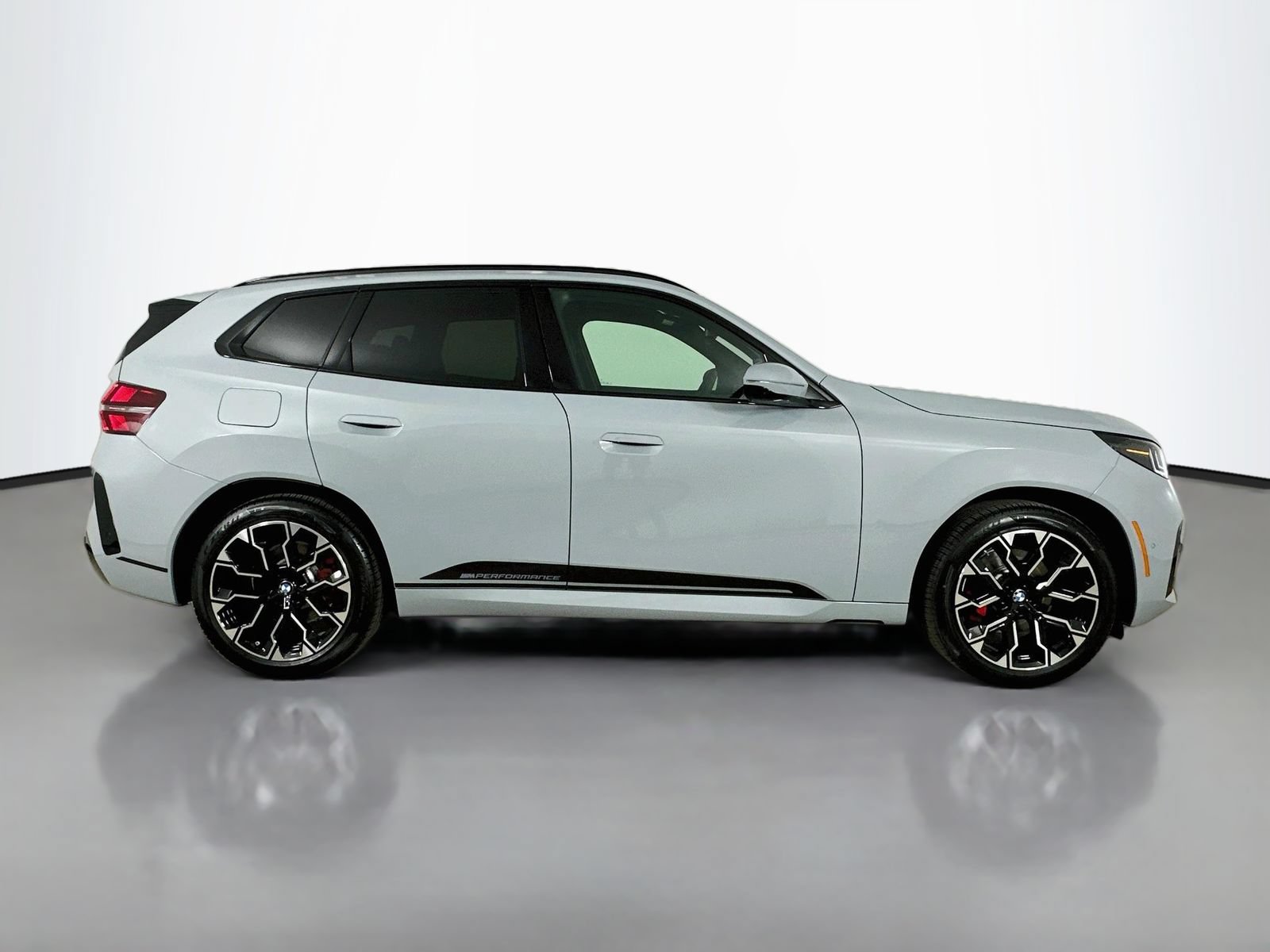 New 2026 BMW X3 xDrive30i w/ Premium Package AWD/4WD image 4