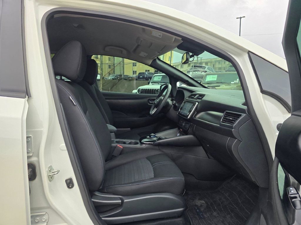 Used 2024 Nissan Leaf SV Plus FWD image 12