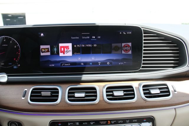 Used 2024 Mercedes-Benz GLS 450 4MATIC image 15