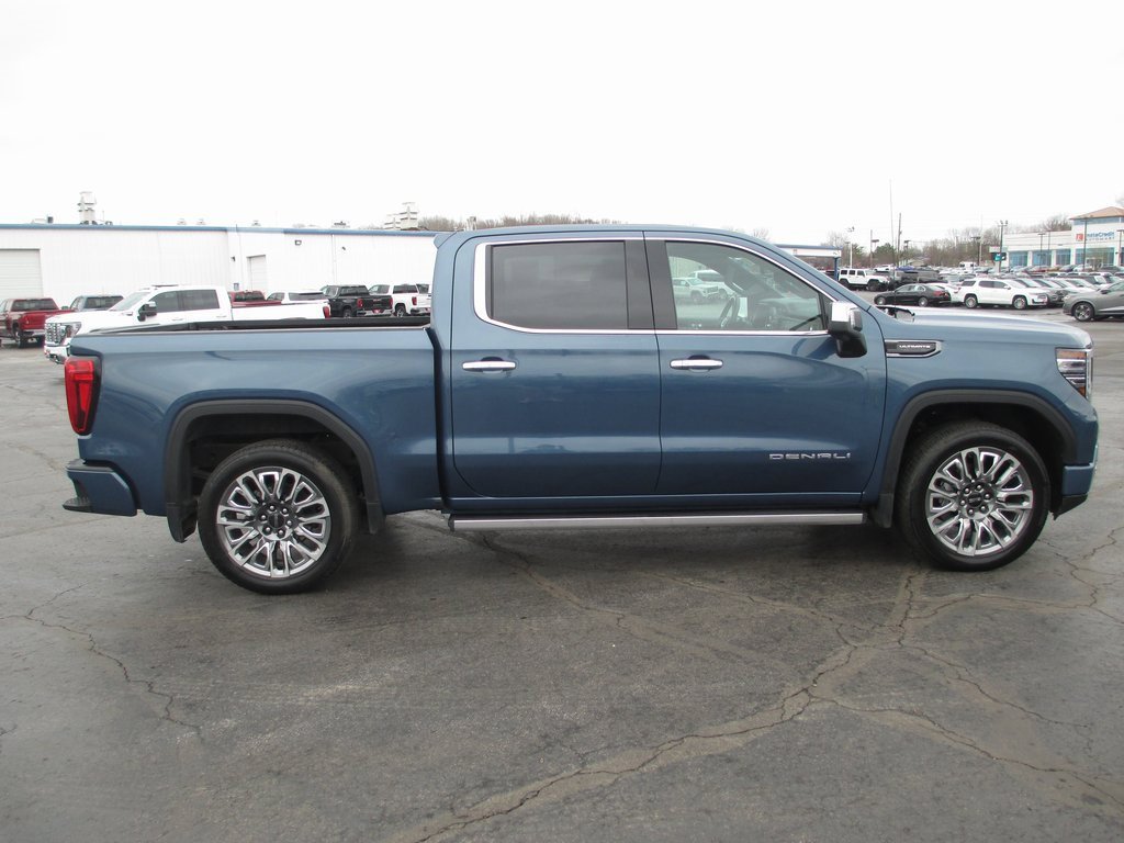 Used 2024 GMC Sierra 1500 Denali Ultimate image 5