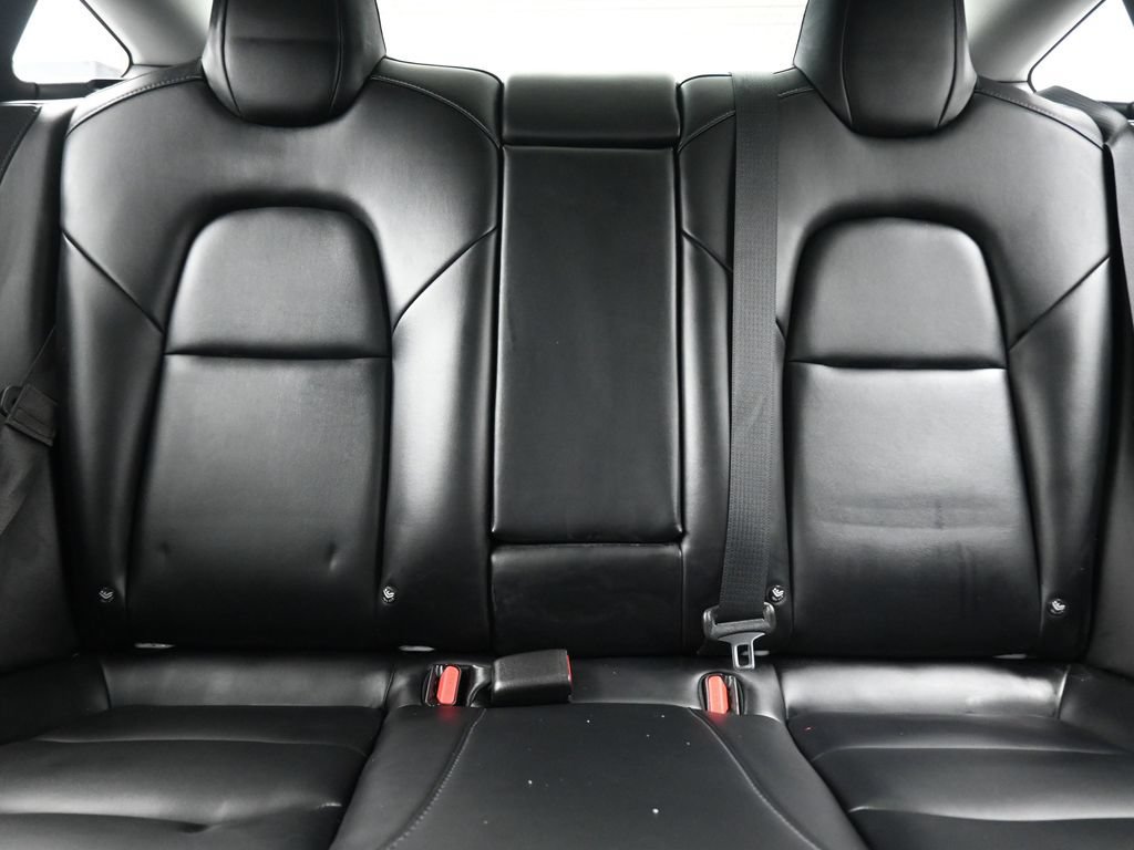 Used 2018 Tesla Model 3 Long Range AWD/4WD image 26
