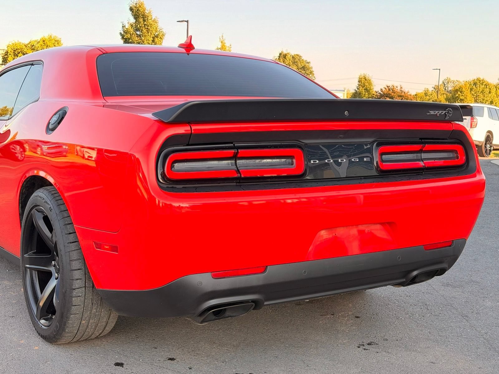 Used 2022 Dodge Challenger SRT Hellcat w/ Plus Package RWD image 5