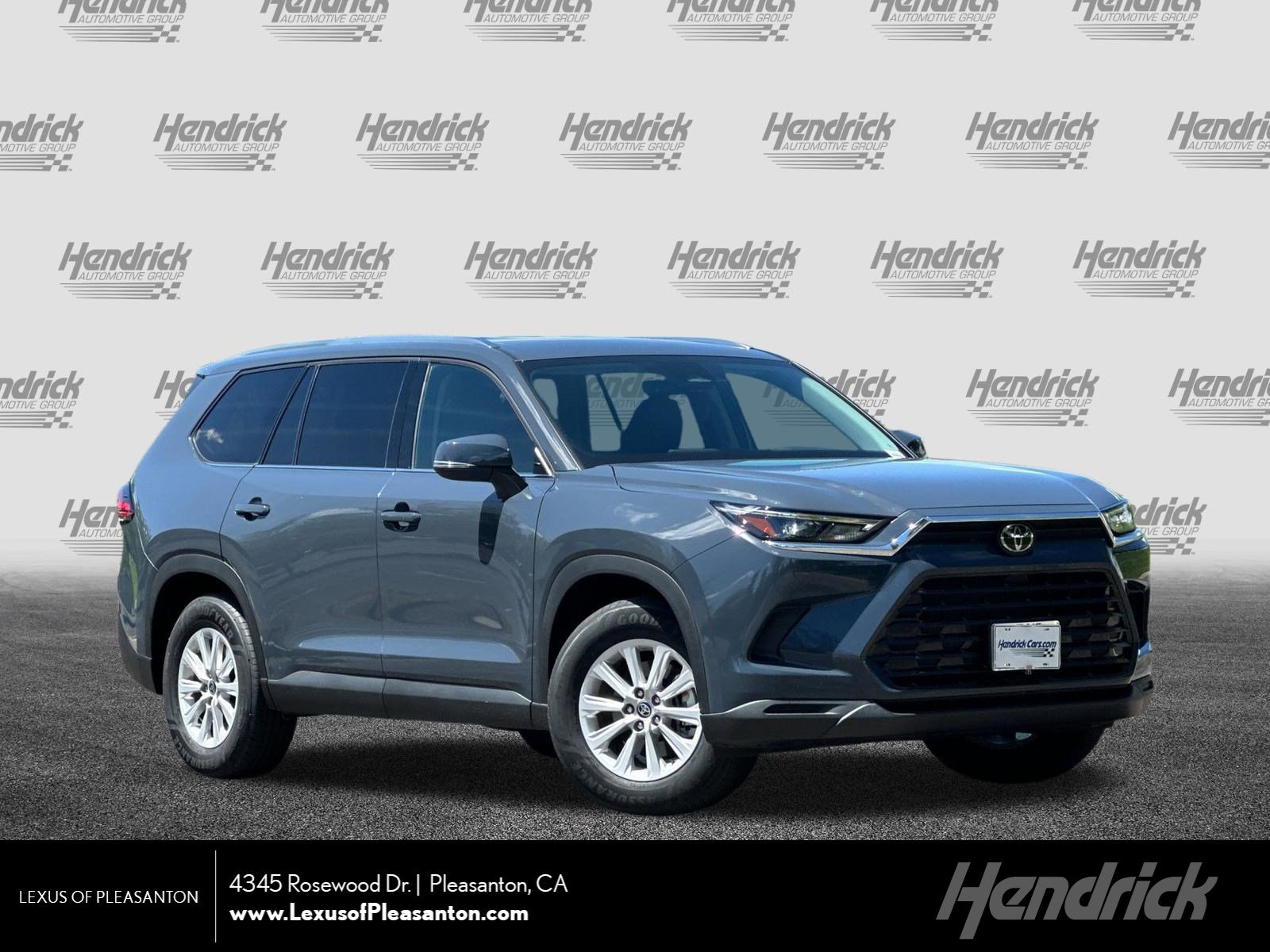 Used 2024 Toyota Grand Highlander XLE FWD image 1