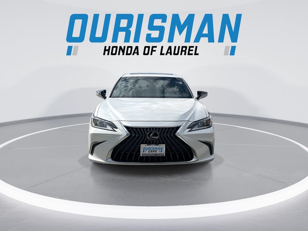 Used 2022 Lexus ES 350 w/ Accessory Package 2 FWD image 3
