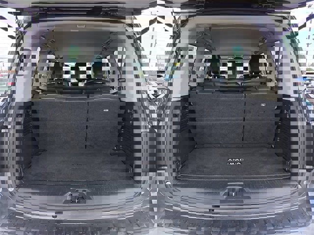 Used 2020 Nissan Armada SL image 14