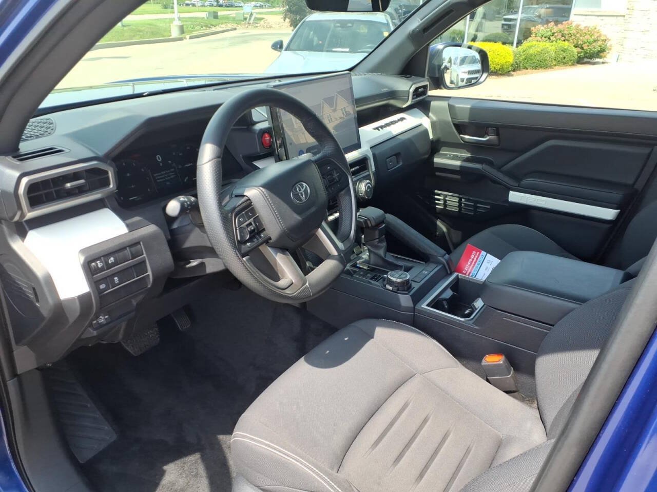 Used 2024 Toyota Tacoma TRD Off-Road AWD/4WD image 15