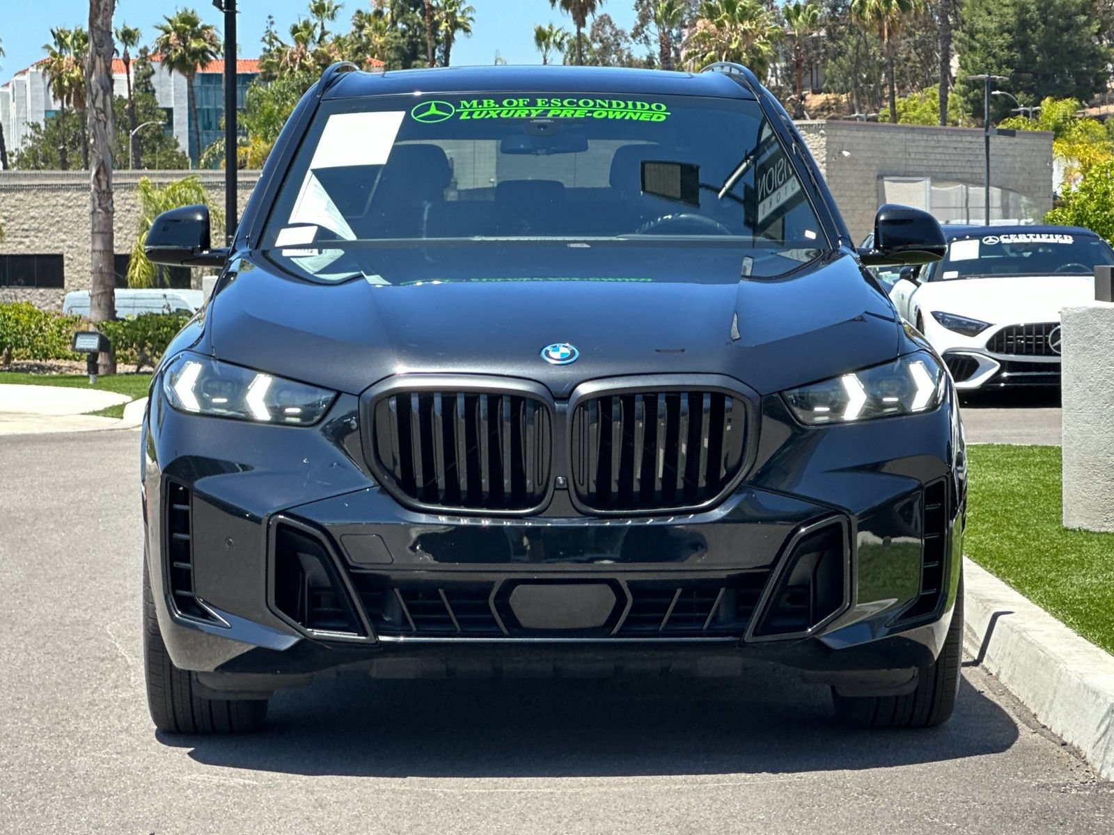 Used 2024 BMW X5 xDrive50e w/ Executive Package AWD/4WD image 8