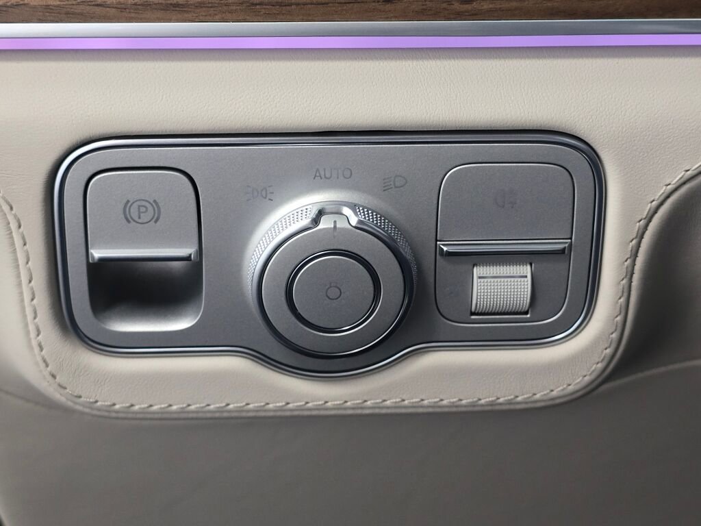 New 2026 Mercedes-Benz GLE 53 AMG 4MATIC Coupe image 25