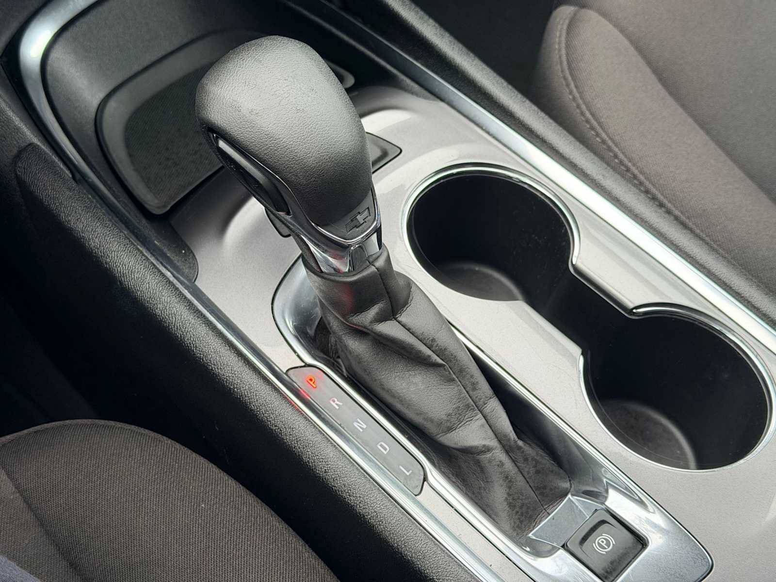 Used 2023 Chevrolet Malibu LT image 30