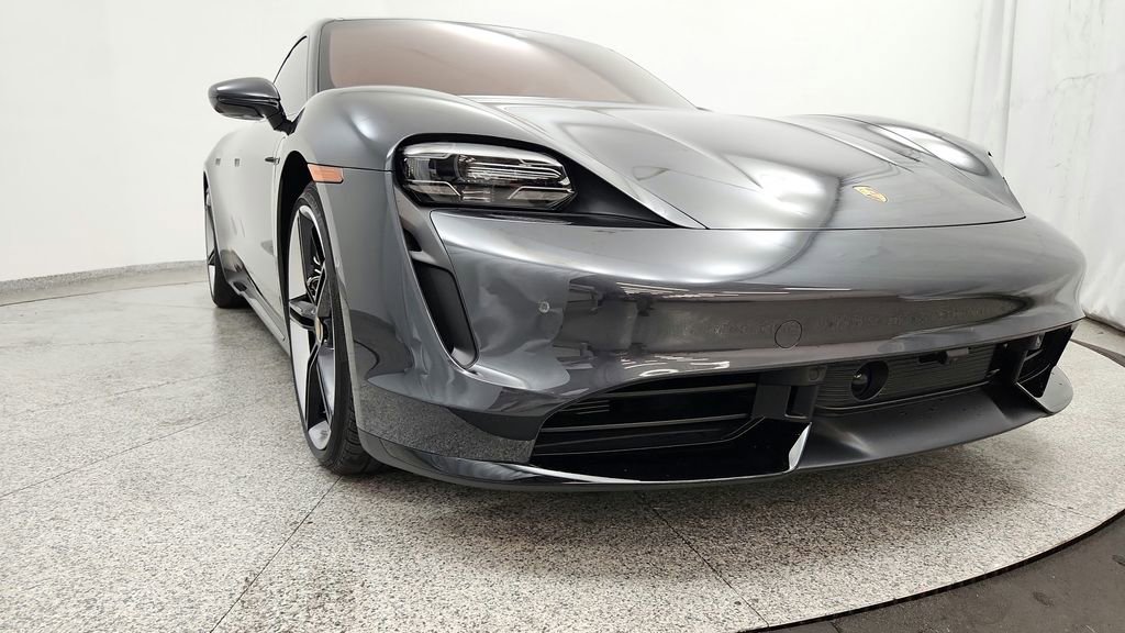 Used 2020 Porsche Taycan Turbo S AWD/4WD image 11