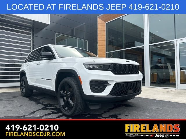 Used 2023 Jeep Grand Cherokee Altitude