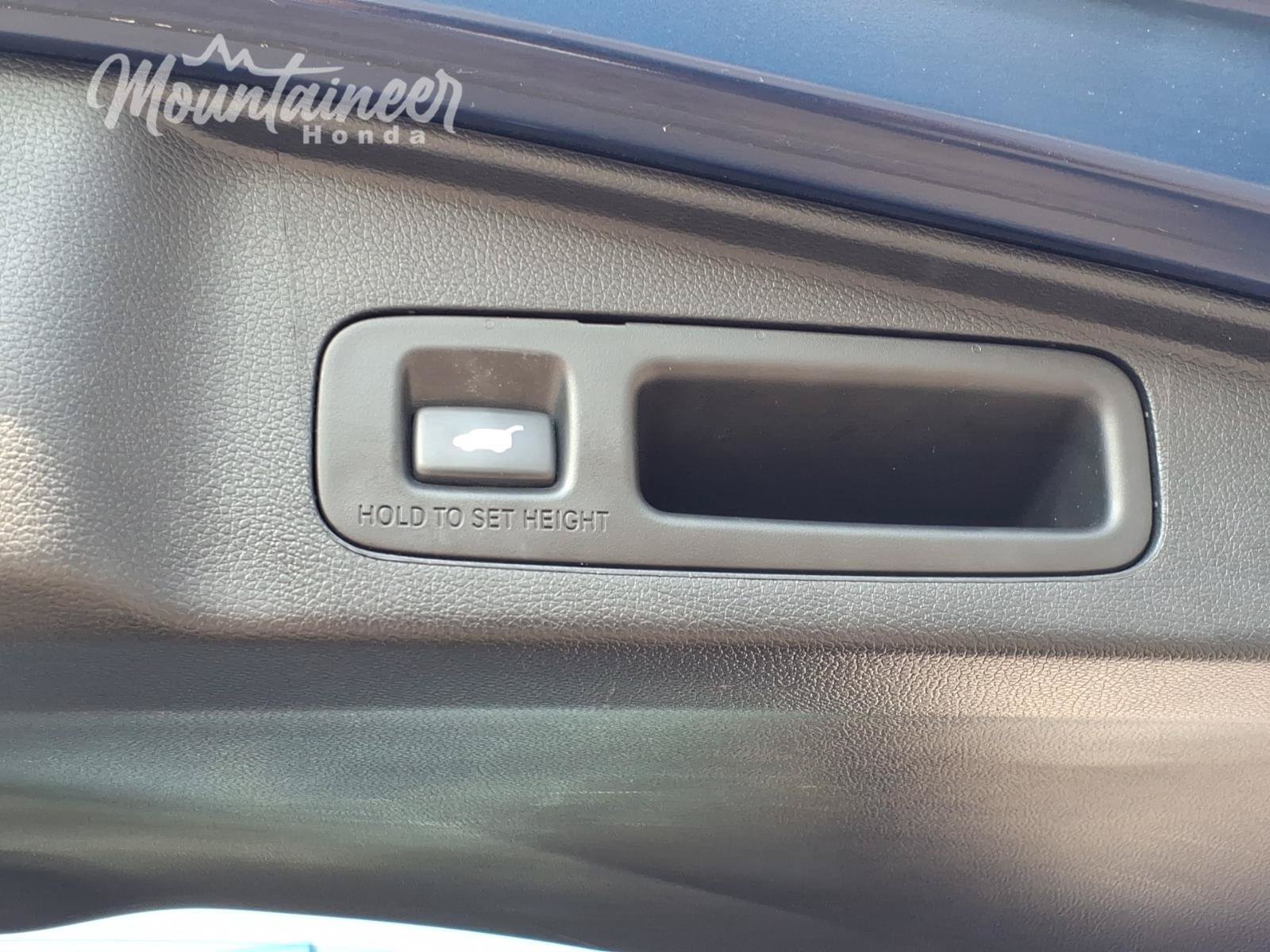Used 2018 Honda CR-V EX-L image 23