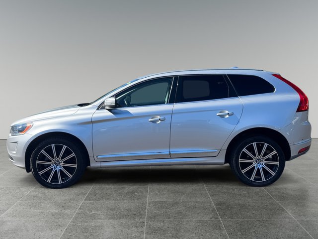 Used 2017 Volvo XC60 T6 Inscription w/ Preferred Option Package AWD/4WD image 2