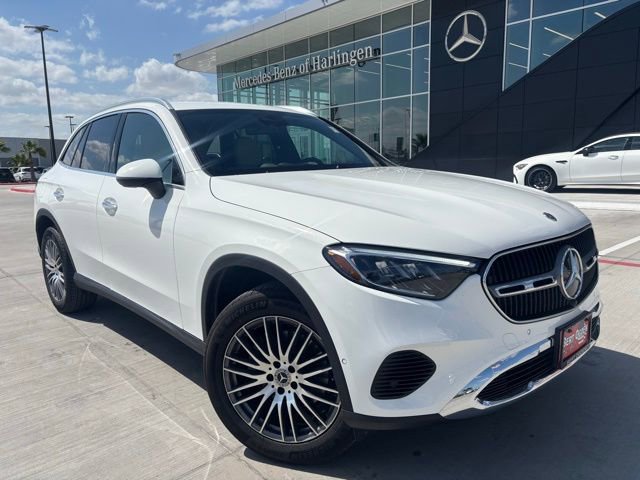 Certified 2026 Mercedes-Benz GLC 300 image 1