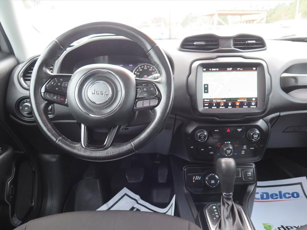 Used 2018 Jeep Renegade Altitude w/ UConnect 8.4 Nav Group image 15