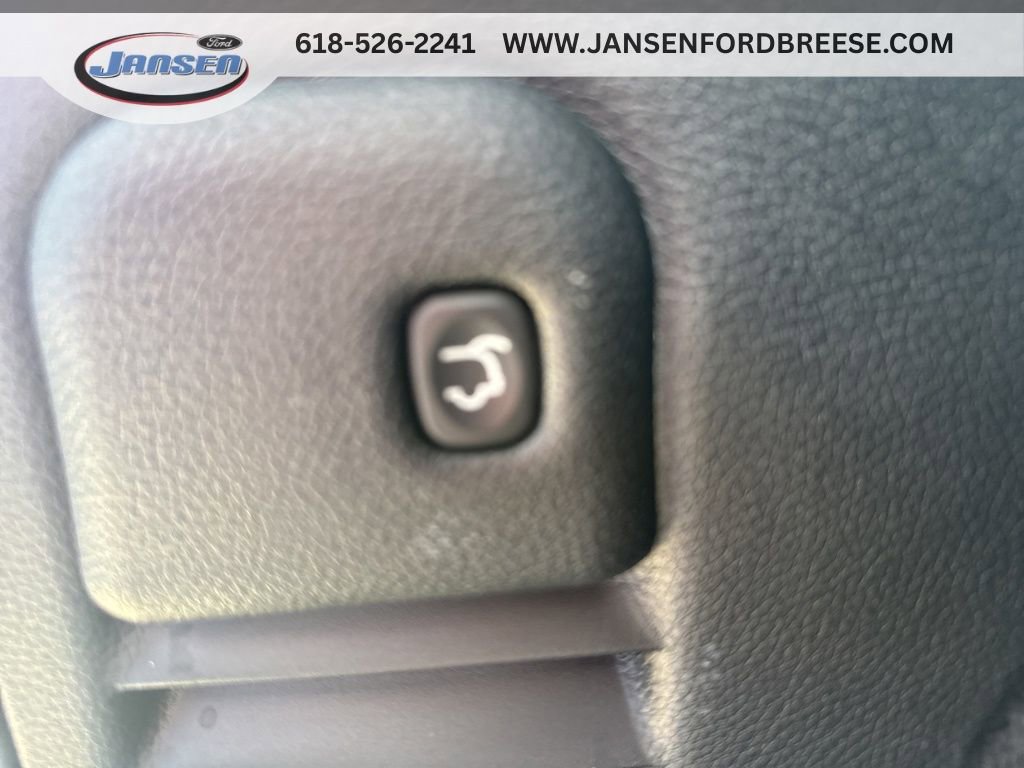 Used 2018 Jeep Grand Cherokee Limited image 32