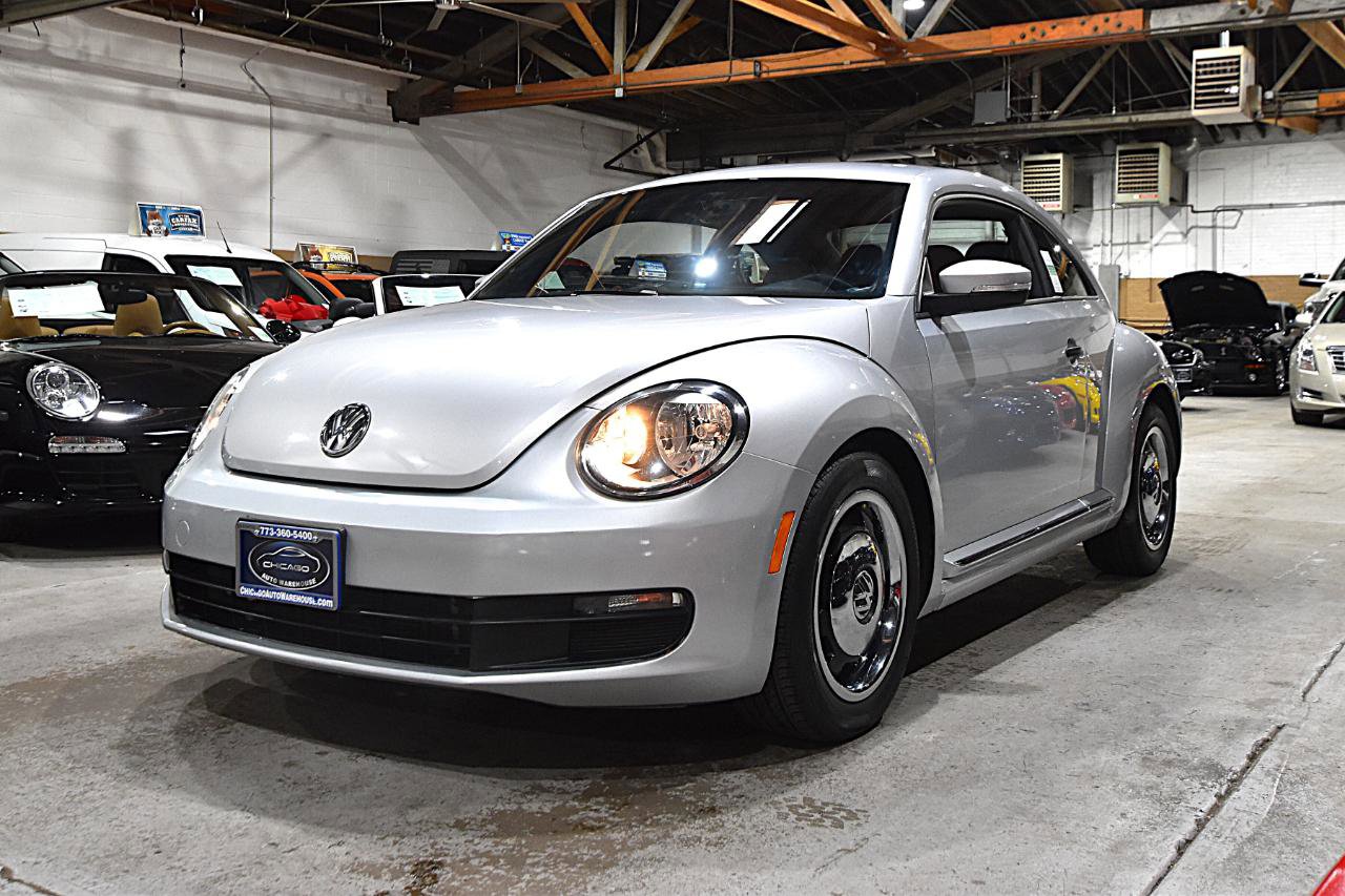Used 2015 Volkswagen Beetle 1.8T Classic FWD image 3
