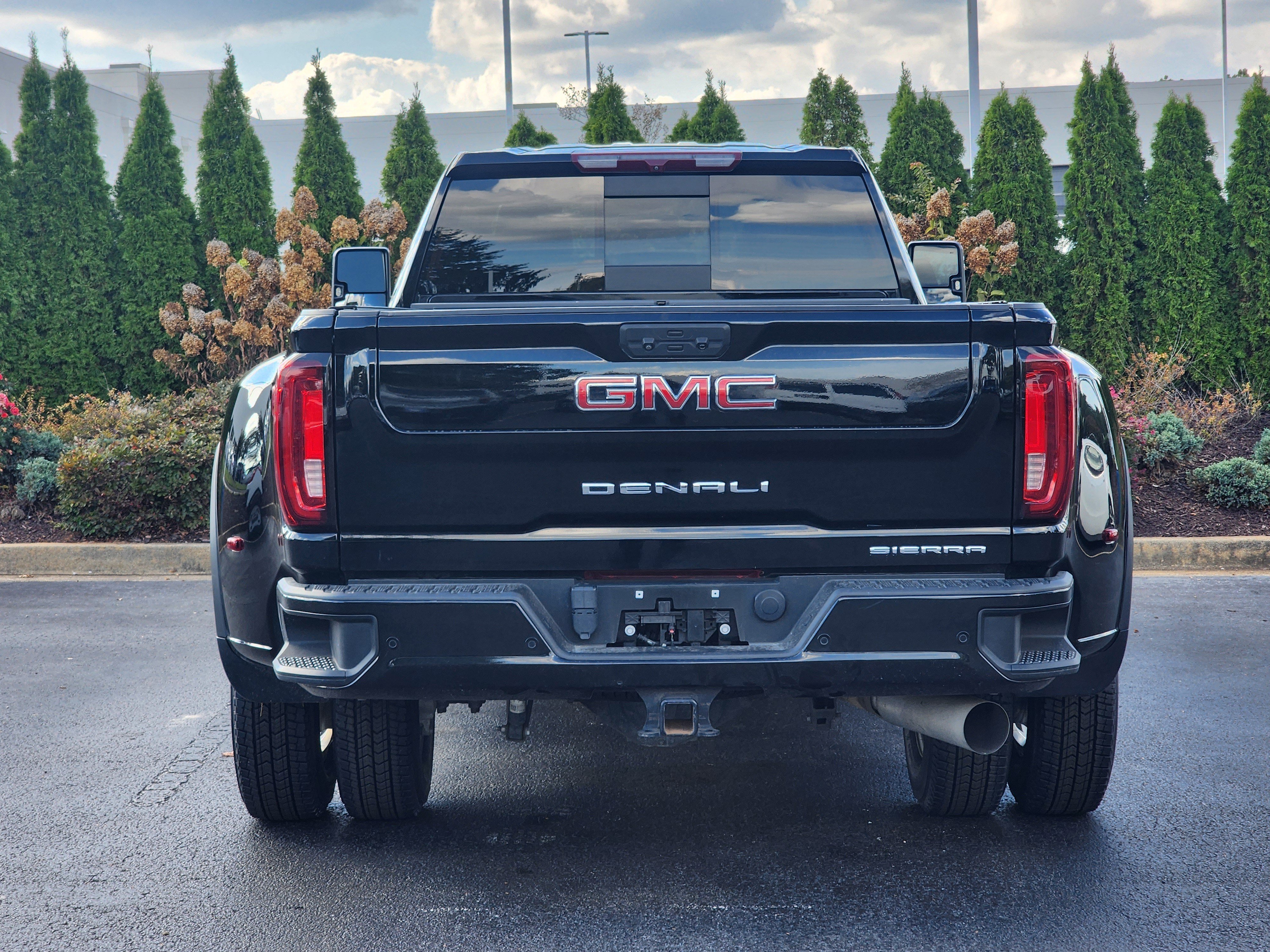 Used 2022 GMC Sierra 3500 Denali image 9