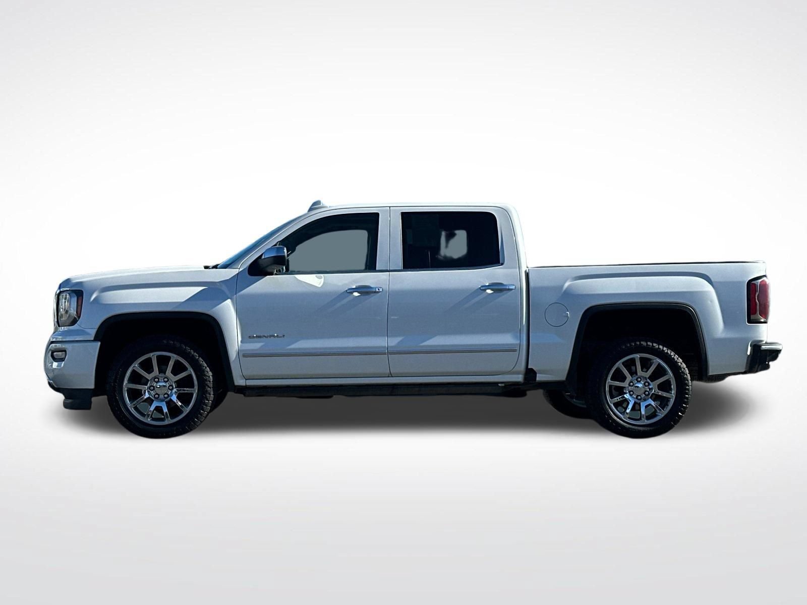 Used 2017 GMC Sierra 1500 Denali AWD/4WD image 7