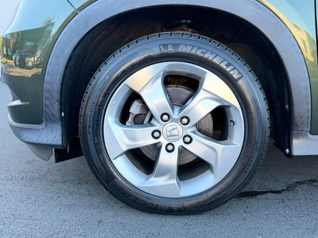 Used 2016 Honda HR-V EX image 26