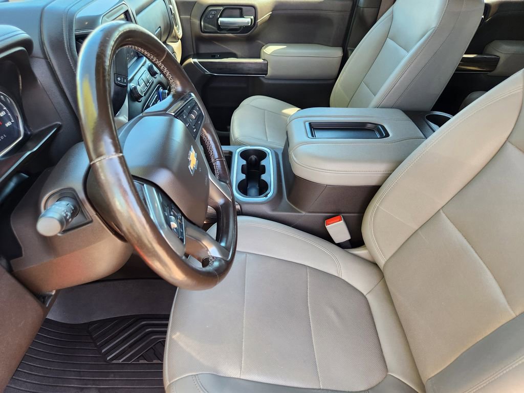 Used 2021 Chevrolet Silverado 1500 LTZ AWD/4WD image 4