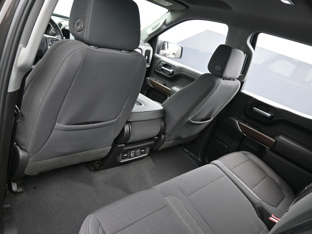 Used 2021 Chevrolet Silverado 1500 RST image 31