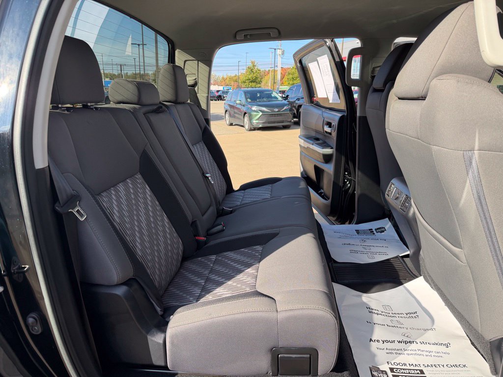 Used 2019 Toyota Tundra SR5 w/ SR5 Upgrade Package AWD/4WD image 36