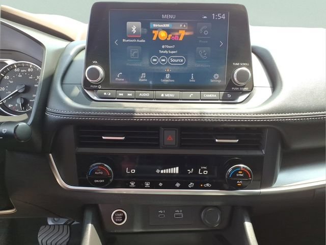 Used 2023 Nissan Rogue SV AWD/4WD image 18