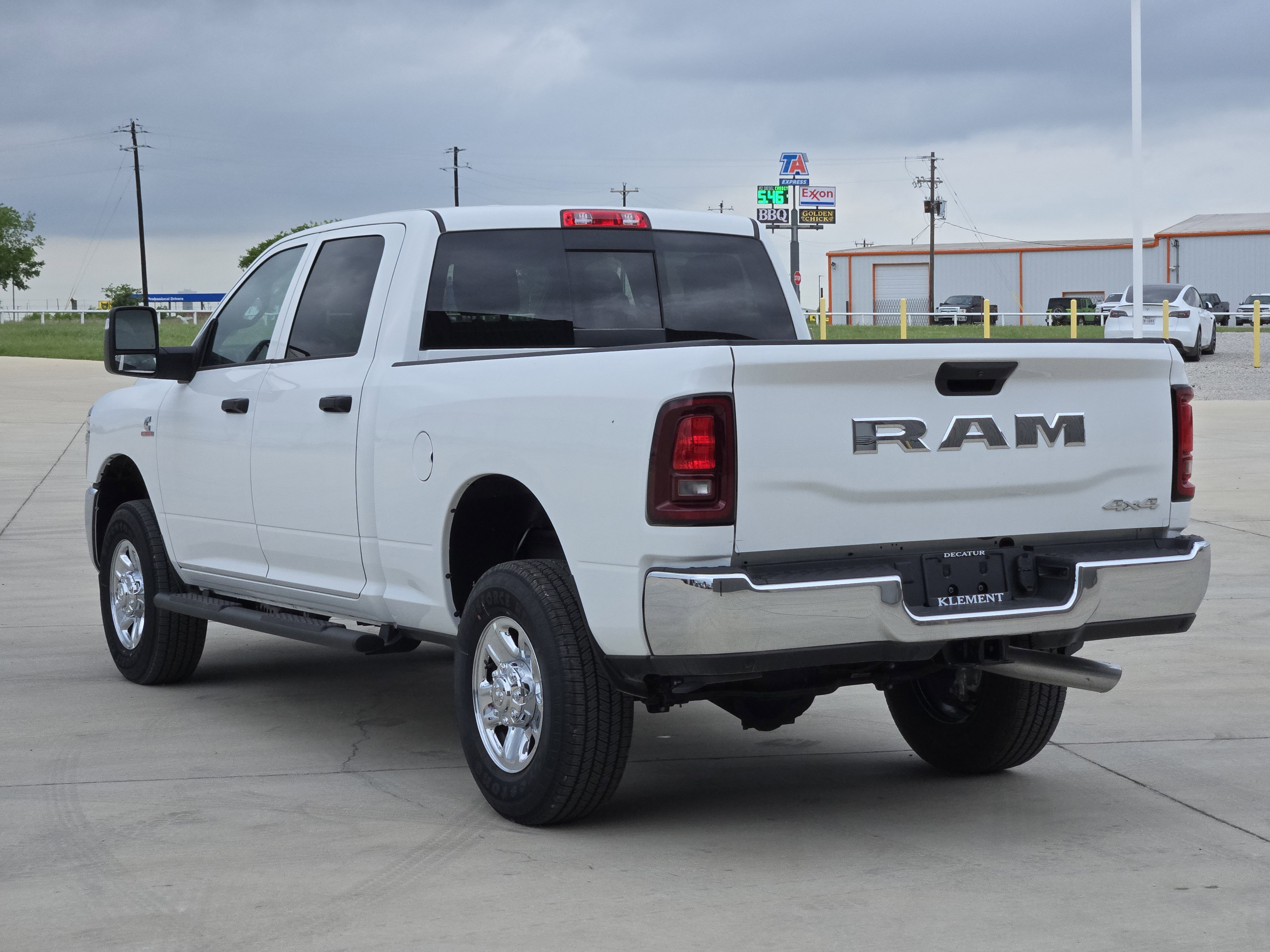 New 2026 RAM 2500 Tradesman AWD/4WD image 4